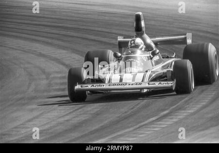 Clay Regazzoni in einem Ferrari 312 B3 beim Großen Preis von Watkins Glen F1 1974 startete auf dem 9. Platz und belegte den 11. Platz Stockfoto