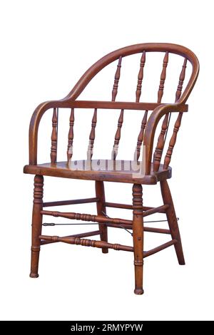 Antiker Holzstuhl im Windsor-Stil isoliert auf weißem Hintergrund Stockfoto