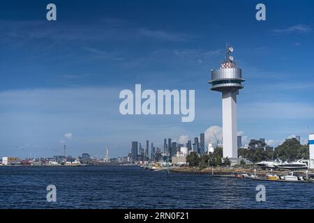 Bilder aus dem Hafen von Meblurne an einem schönen sonnigen Tag. Stockfoto