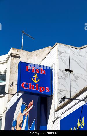Schild am Fish & Chips Restaurant, Preston Street, Brighton, England Stockfoto