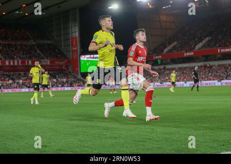 Burnley erster Mannschaftsspieler Johann Berg Gudmundsson in Aktion Nottingham Forest gegen Burnley FC im City Ground Nottingham für das Carabao Cup Spiel 30 Aug 2023 Stockfoto