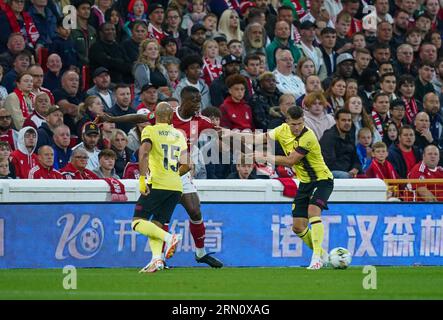 Burnley erster Mannschaftsspieler Johann Berg Gudmundsson gegen den Burnley FC im City Ground Nottingham für das Carabao Cup Spiel 30. August 2023 Stockfoto