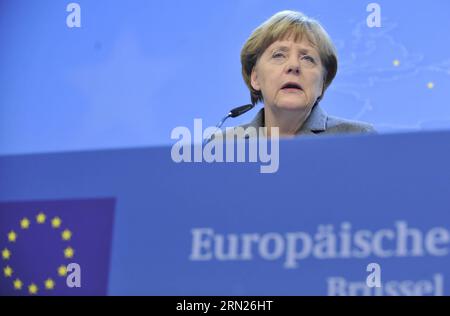 (150212) -- BRÜSSEL, 12. Februar 2015 -- die deutsche Bundeskanzlerin Angela Merkel spricht nach dem EU-Gipfel am 12. Februar 2015 im belgischen Brussles an einer Pressekonferenz. ) BELGIEN-BRÜSSEL-EU-GIPFEL YexPingfan PUBLICATIONxNOTxINxCHN Brüssel 12. Februar 2015 Bundeskanzlerin Angela Merkel spricht nach dem EU-Gipfel AM EU-Sitz in Belgien 12. Februar 2015 Belgien Brüssel EU-Gipfel PUBLICATIONxNOTxINxCHN Stockfoto