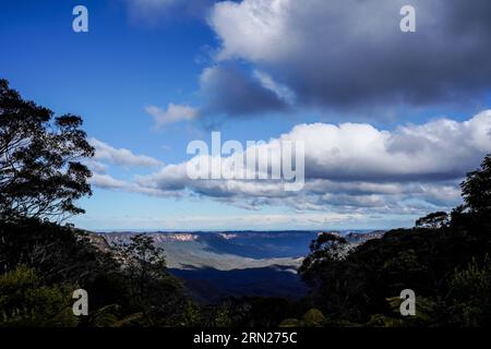 Sydney, Australien. August 2023. Sydney, Australien, 18. August 2023: Allgemeiner Blick auf die Blue Mountains im Blue-Mountains-Nationalpark in Sydney, New South Wales, Australien. (Daniela Porcelli/SPP) Credit: SPP Sport Press Photo. Alamy Live News Stockfoto