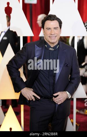 (150223) -- LOS ANGELES, 22. Februar 2015 -- Schauspieler John Travolta kommt am 22. Februar 2015 für den roten Teppich der 87th Academy Awards im Dolby Theater in Los Angeles, USA. ) US-LOS ANGELES-OSCARS-ROTER TEPPICH YangxLei PUBLICATIONxNOTxINxCHN Los Angeles 22. Februar 2015 Schauspieler John Travolta kommt für den Red Carpet der 87th Academy Awards IM Dolby Theatre in Los Angeles, USA AM 22. Februar 2015, USA Los Angeles Oscars Red Carpet PUBLICATIONxNOTxINxCHN Stockfoto