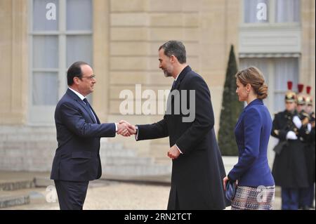 (150324) -- PARIS, 24. März 2015 -- der französische Präsident Francois Hollande (L) trifft sich mit dem spanischen König Felipe VI. Am 24. März 2015 im Elysee-Palast in Paris. Der spanische König Felipe VI., der sich auf einem Staatsbesuch in Frankreich befindet, gab bekannt, dass er seinen Besuch wegen des Absturzes des Germanwings-Fluges 4U9525 absagen werde. FRANKREICH-PARIS-SPANIEN-BESUCHSABBRUCH ChenxXiaowei PUBLICATIONxNOTxINxCHN Paris 24. März 2015 französischer Präsident Francois Hollande l trifft sich mit dem spanischen König Felipe VI. Im Elysee-Palast in Paris 24. März 2015 der spanische König Felipe VI., der SICH auf einem Staatsbesuch in Frankreich BEFINDET, gab bekannt, dass er es nicht tun würde Stockfoto