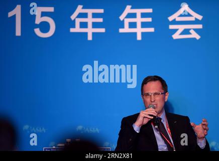 150327 -- BOAO, 27. März 2015 -- Daniel Kirchert, Geschäftsführer von Infiniti China, spricht während eines Unterforums zum Thema New Energy Vehicles: Worum es beim Boao Forum for Asia BFA 2015 in Boao, Provinz Hainan, im März 27, 2015 geht. MCG CHINA-HAINAN-BFA 2015-SUB-FORUM NEW ENERGY VEHICLE CN GUOXCHENG PUBLICATIONXNOTXINXCHN Stockfoto