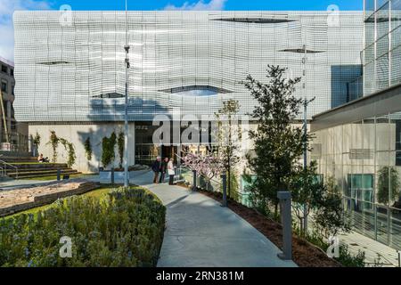 Frankreich, Gard, Nimes, Romanity Museum (Musée de la Romanite) von der Architektin Elizabeth de Portzamparc Stockfoto