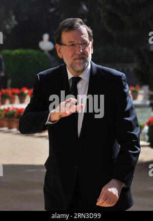 (150413) -- BARCELONA, 13. April 2015 -- der spanische Premierminister Mariano Rajoy kommt am 13. April 2015 zu dem informellen Ministertreffen über die Zukunft der Europäischen Nachbarschaftspolitik (ENP) in Barcelona, Spanien. Rajoy sagte am Montag, dass der Dschihadismus die größte Bedrohung für die vom Mittelmeer umspülten Länder sei. ) SPANIEN-BARCELONA-PM-MEETING-MEDITERRANEAN SEA XiexHaining PUBLICATIONxNOTxINxCHN Barcelona 13. April 2015 die spanischen Premierminister Mariano Rajoy trifft AM 13. April 2015 in Barcelona Spanien zum informellen Ministertreffen ÜBER die Zukunft der Europäischen Nachbarschaftspolitik ein Stockfoto