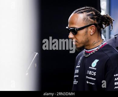 MONZA - 31.08.2023, MONZA - Lewis Hamilton (Mercedes) nach der Pressekonferenz während des Medientages auf der Autodromo Nazionale Monza-Strecke im Vorfeld des Großen Preises von Italien. ANP SEM VAN DER WAL Stockfoto