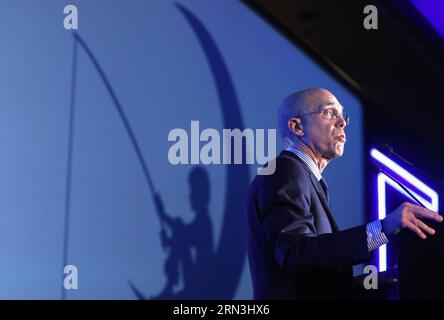 150418 -- PEKING, 18. April 2015 -- Jeffrey Katzenberg, CEO und Direktor von DreamWorks Animation SKG., spricht auf dem International Film Group Summit während des fünften Beijing International Film Festival BJIFF in Peking, Hauptstadt Chinas, 18. April 2015. Wjq CHINA-BEIJING-FILM FESTIVAL-SUMMIT CN YinxGang PUBLICATIONxNOTxINxCHN Stockfoto