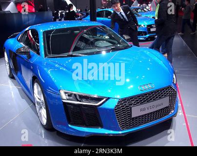 (150420) -- SHANGHAI, 20. April 2015 -- Foto aufgenommen am 20. April 2015 zeigt den Audi R8 V10 plus im Auto Shanghai 2015 im ostchinesischen Shanghai. Insgesamt wurden 1.343 komplette Fahrzeuge ausgestellt, darunter 103 Fahrzeuge mit neuer Energie und 47 Konzeptfahrzeuge. ) (mp) CHINA-SHANGHAI-AUTO SHOW (CN) ChenxFei PUBLICATIONxNOTxINxCHN Shanghai 20. April 2015 Foto aufgenommen AM 20. April 2015 zeigt den Audi R8 V10 Plus im Auto Shanghai 2015 East China S Shanghai insgesamt waren 1 343 komplette FAHRZEUGE ausgestellt, darunter 103 New Energy FAHRZEUGE und 47 Concept Cars MP China Shanghai Car SH Stockfoto