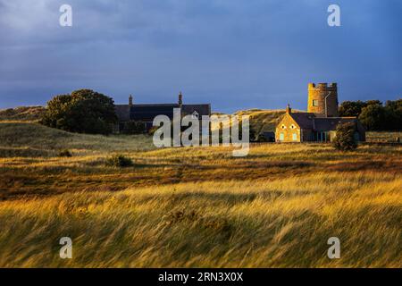 Snook Tower und House auf Holy Island Stockfoto