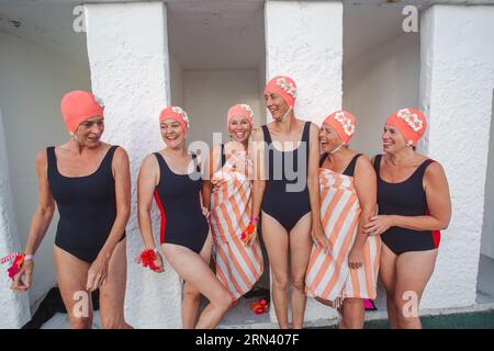 Die Synchronschwimmtruppe der Frau Stockfoto