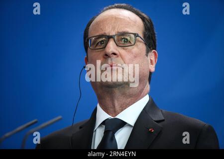 (150519) -- BERLIN, 19. Mai 2015 -- der französische Präsident Francois Hollande nimmt an einer Pressekonferenz Teil, nachdem er am 19. Mai 2015 mit der deutschen Bundeskanzlerin Angela Merkel im Bundeskanzleramt in Berlin zusammengetroffen ist. ) (Djj) DEUTSCHLAND-BERLIN-MERKEL-HOLLANDE-MEETING ZhangxFan PUBLICATIONxNOTxINxCHN 150519 Berlin 19. Mai 2015 französischer Präsident Francois Hollande nimmt an einer Pressekonferenz Teil, nachdem er sich mit Bundeskanzlerin Angela Merkel IM Bundeskanzleramt in Berlin AM 19. Mai 2015 in Deutschland getroffen hat Stockfoto