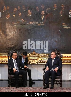 (150519) -- BRASILIA, 19. Mai 2015 -- der chinesische Ministerpräsident Li Keqiang (L) trifft sich mit dem brasilianischen Senatspräsidenten Renan Calheiros in Brasilia, der Hauptstadt Brasiliens, am 19. Mai 2015. ) (wf) BRASILIEN-BRASILIA-CHINESISCHER PREMIER-TREFFEN PangxXinglei PUBLICATIONxNOTxINxCHN 150519 Brasilia 19. Mai 2015 Chinesischer Ministerpräsident Keqiang l trifft mit brasilianischem Senatspräsident Renan Calheiros in Brasilia Hauptstadt Brasiliens 19. Mai 2015 WF Brasilia Chinesischer Ministerpräsident PangxXinglei PUBLATIONxNOTxINxN Stockfoto