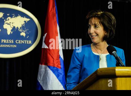 (150522) -- WASHINGTON D.C., 22. Mai 2015 -- US Assistant Secretary for Western Hemisphere Roberta Jacobson spricht während der Pressekonferenz nach der letzten Runde der Gespräche zwischen Washington und Havanna im Außenministerium in Washington D.C., Hauptstadt der Vereinigten Staaten, 22. Mai 2015. Die Vereinigten Staaten und Kuba schlossen ihre zweitägigen Gespräche hier am Freitag ohne Vereinbarung über die Wiedereröffnung von Botschaften ab, einigten sich aber darauf, in den kommenden Wochen mehr zu treffen.) US-WASHINGTON D.C.-KUBA-DIPLOMATISCHE BEZIEHUNGEN-PRESSEKONFERENZ BaoxDandan PUBLICATIONxNOTxINxCHN 150522 Washington D C 22. Mai 2015 US Assistant S Stockfoto