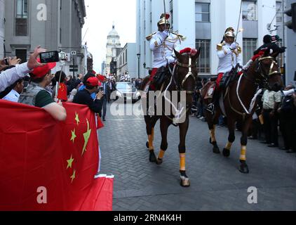 (150522) -- LIMA, 22. Mai 2015 -- Eine Begrüßungszeremonie wird vom peruanischen Präsidenten Ollanta Humala für den offiziellen Besuch des chinesischen Ministerpräsidenten Li Keqiang in Lima, der Hauptstadt Perus, am 22. Mai 2015 abgehalten. ) (wf) PERU-LIMA-CHINESE PREMIER-BEGRÜSSUNGSZEREMONIE (CN) PangxXinglei PUBLICATIONxNOTxINxCHN 150522 Lima 22. Mai 2015 eine Begrüßungszeremonie WIRD von dem peruanischen Präsidenten Ollanta Humala für den chinesischen Ministerpräsidenten Keqiang S Offizieller Besuch in Lima Hauptstadt von Peru 22. Mai 2015 WF Peru Lima Chinesischer Ministerpräsident Begrüßungszeremonie CN PangxBLICXINNCHINXIxlei Stockfoto