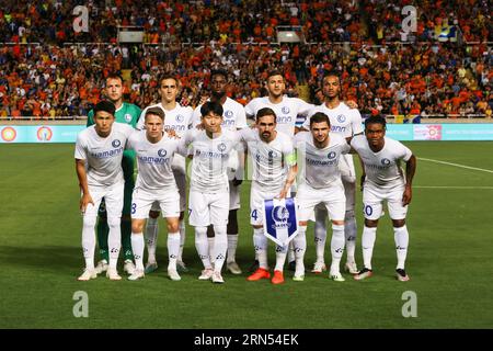 Strovolos, Zypern. August 2023 31. Gents Spieler posieren für den Fotografen bei einem Fußballspiel zwischen dem zyprischen APOEL FC und der belgischen KAA Gent, Donnerstag, den 31. August 2023 in Strovolos, Zypern, der Rückrunde des Play-offs für den UEFA Europa Conference League Wettbewerb. BELGA PHOTO GEORGE CHRISTOPHOROU Credit: Belga News Agency/Alamy Live News Stockfoto