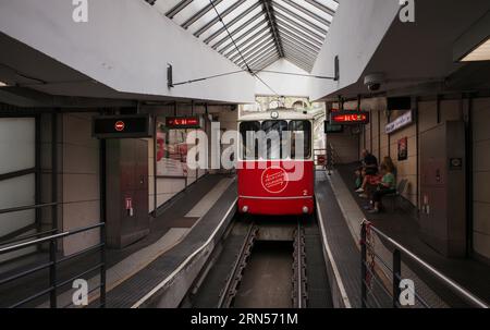 Standseilbahn Furniculaire de Fourviere, U-Bahn-Station, Altstadt, Lyon, Département Rhone, Region Auvergne-Rhone-Alpes, Frankreich Stockfoto