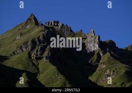 Telefonie du Sancy Bergstation an der PIC de Sancy, Puy de Sancy, Mont-Dore, Puy-de-Dome Abteilung, Auvergne-Rhone-Alpes Stockfoto