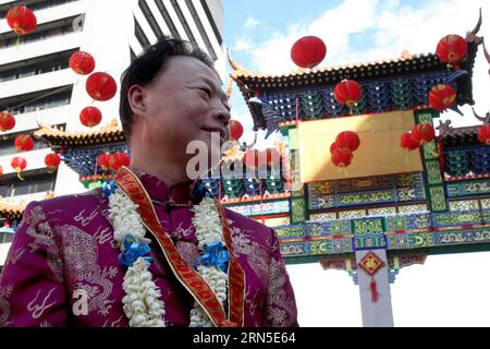 (160623) -- MANILA, 23. Juni 2015 -- chinesischer Botschafter auf den Philippinen Zhao Jianhua nimmt an der Enthüllung des neuen Chinatown Friendship Arch in Manila, Philippinen, am 23. Juni 2015 Teil. ) PHILIPPINEN-MANILA-CHINA STADT RouellexUmali PUBLICATIONxNOTxINxCHN Manila 23. Juni 2015 Chinesischer Botschafter auf den Philippinen Zhao Jianhua nimmt an der Enthüllung des New China Town Friendship Arch in Manila Teil Philippinen 23. Juni 2015 Philippinen Manila China Town RouellexUmali PUBLICATIONxNOTxINxCHN Stockfoto