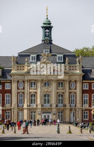 Fürstbischöfliches Schloss Münster im Barockstil, Residenzschloss für Münsters vorletzten Fürstbischof Maximilian Friedrich von Stockfoto