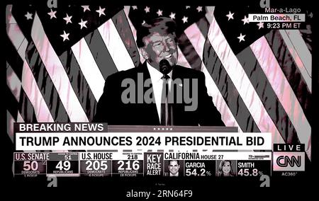 Ein CNN-Fernsehscreenshot, digital eingefärbt, zeigt den ehemaligen US-Präsidenten Donald Trump, der seine Kandidatur für eine zweite Amtszeit als US-Präsident ankündigt. Stockfoto