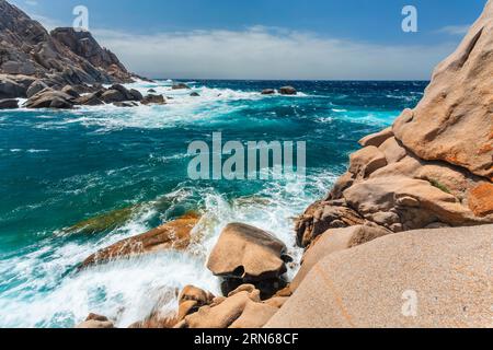 Felsige Küste in Valle della Luna, Capo Testa, Gallura, Sardinien, Italien, Gallura, Sardinien, Italien Stockfoto