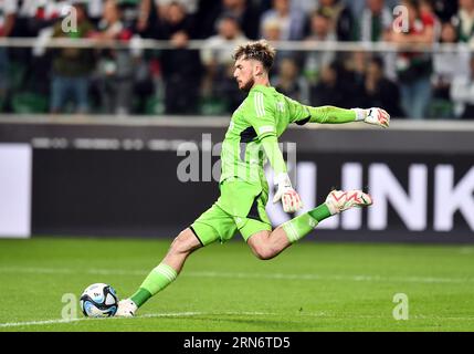 Warschau, Polen. August 2023 31. Kacper Tobiasz während des Spiels zwischen Legia Warszawa und dem FC Midtjylland, Donnerstag, den 31. August 2023 in Warschau, der Rückrunde des Play-offs für den UEFA Europa Conference League Wettbewerb. (Foto: Norbert Barczyk/PressFocus/SIPA USA) Credit: SIPA USA/Alamy Live News Stockfoto