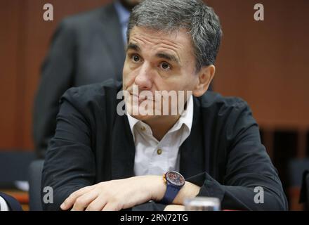 (150814) -- BRÜSSEL, 14. August 2015 -- der griechische Finanzminister Euclid Tsakalotos nimmt am 14. August 2015 an einer Sitzung der Eurogruppe im EU-Hauptsitz in Brüssel, Belgien, Teil. ) BELGIEN-BRÜSSEL-EURO-GRUPPENSITZUNG YexPingfan PUBLICATIONxNOTxINxCHN 150814 Brüssel 14. August 2015 griechische Finanzminister Euclid Tsakalotos nimmt an der Sitzung der Euro-Gruppe AM EU-Sitz in Brüssel Teil Belgien 14. August 2015 Belgien Brüssel Sitzung der Euro-Gruppe YexPingfan PUBLICATIONxNOTxINxCHN Stockfoto