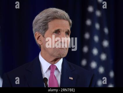 POLITIK John Kerry: Rede in Philadelphia zu Atomabkommen mit Iran (150902) -- PHILADELPHIA, 2. September 2015 -- US-Außenminister John Kerry hält eine Rede über das Atomabkommen mit dem Iran im National Constitution Center in Philadelphia, Pennsylvania, USA, 2. September 2015. US-Außenminister John Kerry versuchte am Mittwoch, die Unterstützung für das iranische Atomabkommen zu erweitern, nachdem die Regierung ein Minimum an Kongressstimmen erhielt, die erforderlich waren, um das Abkommen lebendig zu machen. ) USA-PHILADELPHIA-JOHN KERRY-IRAN-NUKLEARABKOMMEN Yinxbogu PUBLICATIONxNOTxINxCHN Politik John Stockfoto