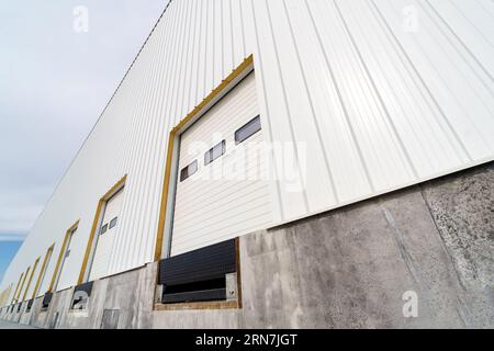 Lagertor in einem verteilten Zentrum Stockfoto