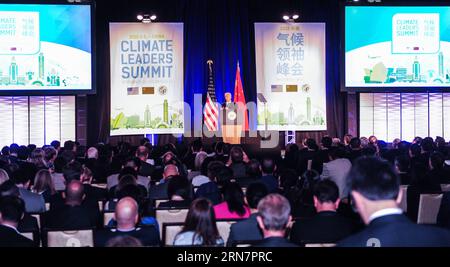 (150917) -- LOS ANGELES, 17. September 2015 -- US-Vizepräsident Joe Biden spricht über die Abschlusszeremonie von China-USA Climate-Smart/Low Carbon Cities Summit, am 17. September 2015 in Los Angeles, USA. Yang Jiechi, der Sondergesandte des chinesischen Präsidenten Xi Jinping und des US-Vizepräsidenten Joe Biden nahmen am Mittwoch an der Abschlusszeremonie in China-USA Teil Climate-Smart/Low Carbon Cities Summit, kurz für den zweiten China-USA-Gipfel Klimagipfel. ) US-LOS ANGELES-CHINA-CLIMATE-SUMMIT ZhangxChaoqun PUBLICATIONxNOTxINxCHN Los Angeles 17. September 2015 US-Vizepräsident Joe Bide Stockfoto