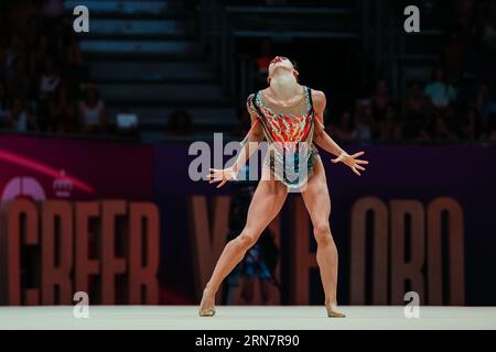 Polina Berezina (ESP) während der 40. FIG. Rhythmische Gymnastik-Weltmeisterschaft Valencia 2023 in Feria de Valencia, Valencia, Spanien am 24. August 2023 - Foto FCI / Fabrizio Carabelli Stockfoto