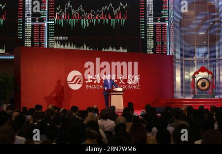 (150922) -- SHANGHAI, 22. September 2015 () -- der britische Schatzkanzler George Osborne hält eine Rede an der Shanghai Stock Exchange in Shanghai, Ostchina, 22. September 2015. () (zkr) CHINA-SHANGHAI-BRITAIN-OSBORNE-SPEECH(CN) Xinhua PUBLICATIONxNOTxINxCHN Shanghai 22. September 2015 der britische Schatzkanzler George Osborne hält eine Rede AN DER Shanghai Stick Exchange in Shanghai Ostchina 22. September 2015 CCR China Shanghai Britain Osborne Speech CN XINHUA PUBLICATIONxNOTxINxCHN Stockfoto