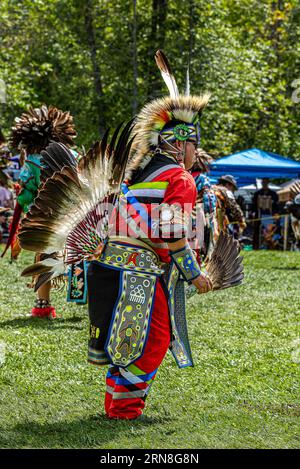 Pow Wow. Es ist eine der größten Zusammenkünfte der Ureinwohner Kanadas. POW Wow ist eine Feier der Musik, des Tanzes und der Tradition. Stockfoto