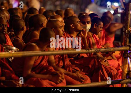 Homagama, Homagama, Sri Lanka. 30. August 2023. Das Esala Perahera Festival in der alten Hügelhauptstadt von Kandy.Esala Perehera ist eine der wichtigsten traditionellen Veranstaltungen, die jedes Jahr in SR Lanka stattfinden. (Bild: © Kenula Pathirathna/ZUMA Press Wire) NUR REDAKTIONELLE VERWENDUNG! Nicht für kommerzielle ZWECKE! Stockfoto