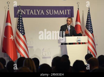 ANTALYA, US-Präsident Barack Obama, spricht auf einer Pressekonferenz am Ende des G20-Gipfels in Antalya, Türkei, am 16. November 2015. Barack Obama sagte hier am Montag, dass Washington nach den Terroranschlägen von Paris schneller Informationen und Informationen mit Frankreich teilt, aber er weigerte sich, weitere US-Truppen zu engagieren, um die IS-Gruppe zu bekämpfen. TÜRKEI-ANTALYA-G20-OBAMA HexCanling PUBLICATIONxNOTxINxCHN Antalya der US-Präsident Barack Obama spricht auf einer Pressekonferenz zum Abschluss des G20-Gipfels in Antalya, Türkei AM 16. November 2015, sagte Barack Obama hier AM Montag Stockfoto