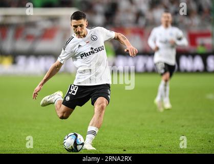 Warschau, Polen. August 2023 31. Bartosz Slisz während des Spiels zwischen Legia Warszawa und dem FC Midtjylland, Donnerstag, den 31. August 2023 in Warschau, der Rückrunde des Play-offs für den UEFA Europa Conference League-Wettbewerb. (Foto: Norbert Barczyk/PressFocus/SIPA USA) Credit: SIPA USA/Alamy Live News Stockfoto