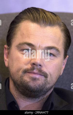 (160127) -- MEXIKO-STADT, 26. Januar 2016 -- US-Schauspieler Leonardo DiCaprio reagiert während einer Pressekonferenz, um den Film The Revenant in Mexiko-Stadt, Hauptstadt von Mexiko, am 26. Januar 2016 zu promoten. Alejandro Ayala) (jp) (sp) MEXIKO-MEXIKO-STADT-FILM-DER WIDERGÄNGER e AlejandroxAyala PUBLICATIONxNOTxINxCHN 160127 Mexiko-Stadt Jan 26 2016 der US-Schauspieler Leonardo DiCaprio reagiert AUF einer Pressekonferenz, um den Film der Widergänger in Mexiko-Stadt Hauptstadt von Mexiko AM 26 2016. Januar zu fördern Alejandro Ayala JP SP Mexico-Stadt Film der Widergänger E AlejandroxAyala PUBLICATIONxNOTxINxCHN Stockfoto