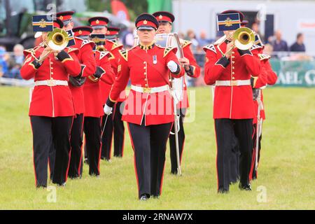 Weedon Park, Aylesbury, Buckinghamshire. UK. Am 31. August 2023 unterhält die britische Armee-Band Tidworth die Massen bei der 154th Bucks County Show Picture Credit: Tim Scrivener/Alamy Live News Stockfoto