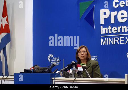 (160218) -- HAVANNA, 18. Februar 2016 -- Josefina Vidal, Leiterin der US-Angelegenheiten des kubanischen Außenministeriums, nimmt am 18. Februar 2016 an einer Pressekonferenz im kubanischen Außenministerium in Havanna, Kuba, Teil. US-Präsident Barack Obama wird in Kuba mit der Gastfreundschaft empfangen, die die Insel charakterisiert, drückte das kubanische Außenministerium am Donnerstag aus. US-Präsident Barack Obama wird Kuba am 21. Und 22. März besuchen, teilte das Weiße Haus am Donnerstag mit. Jorge Perez/) (jg) (Ah) KUBA-HAVANNA-US-POLITICS-VISIT PRENSAxLATINA PUBLICATIONxNOTxINxCHN Havanna 18. Februar 2016 das kubanische Außenministerium Stockfoto