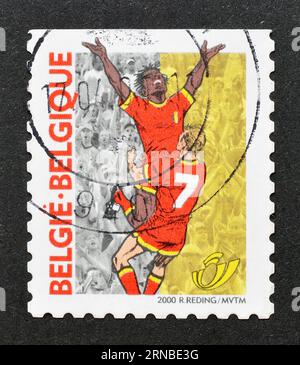 Frankierte Briefmarke, gedruckt von Belgien, die EC Football zeigt, um 2000. Stockfoto