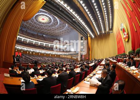 (160312) -- PEKING, 12. März 2016 -- die vierte Plenarsitzung der vierten Sitzung des 12. Nationalen Komitees der politischen Beratungskonferenz des chinesischen Volkes findet am 12. März 2016 in der Großen Halle des Volkes in Peking, der Hauptstadt Chinas, statt. )(mcg) (ZWEI SITZUNGEN)CHINA-BEIJING-CPPCC-4th PLENARTAGUNG (CN) MaxZhancheng PUBLICATIONxNOTxINxCHN 160312 Peking 12. März 2016 die 4. Plenartagung der 4. Sitzung des 12. Nationalen Komitees der chinesischen Prominenten S Political Consultative Conference IST Held in der Großen Halle der Prominenten in Peking Capit Stockfoto