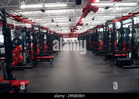 Melissa, TX, USA. August 2023 31. Blick auf die Trainingsanlage der Melissa Cardinals im Coach Kenny Deel High School Football Stadium, dem erstklassigen Highschool-Fußballprogramm der Division II, das am Freitag, den 1. September, ihr erstes Spiel in ihrem neuen 35 Millionen Dollar teuren Stadion mit 10.000 Sitzplätzen, Luxusboxen und einer neuen Anzeigetafel spielen sollte. 31. August 2023 in Melissa, Texas. Quelle: Mpi34/Media Punch/Alamy Live News Stockfoto