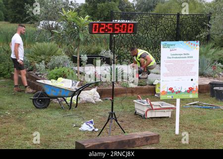 Safran Walden, Großbritannien. September 2023. Die BBC Gardeners' World Autumn Fair findet im Audley End House and Gardens in Essex statt. Der Wettbewerb ist an der Fertigstellung eines Gartens in der angegebenen Zeit bis zu einem bestimmten Auftrag. Radio: Eastern Views/Alamy Live News Stockfoto