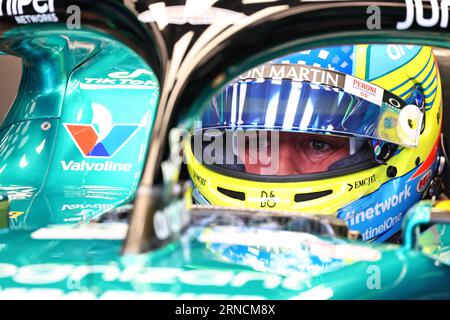 Monza, Italien. September 2023. Fernando Alonso (ESP) Aston Martin F1 Team AMR23. 01.09.2023. Formel-1-Weltmeisterschaft, Rd 15, Grand Prix Von Italien, Monza, Italien, Übungstag. Auf dem Foto sollte Folgendes stehen: XPB/Press Association Images. Quelle: XPB Images Ltd/Alamy Live News Stockfoto