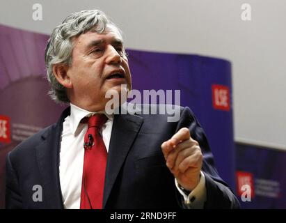 (160511) -- LONDON, 11. Mai 2016 -- der frühere britische Premierminister Gordon Brown zeigt seine erste große öffentliche Rede der europäischen Referendumskampagne an der London School of Economics and Political Science in London, England am 11. Mai 2016. ) GROSSBRITANNIEN-LONDON-GORDON BROWN-PUBLIC SPEECH-EU REFERENDUM HanxYan PUBLICATIONxNOTxINxCHN 160511 London 11. Mai 2016 der frühere britische Premierminister Gordon Brown zeigt seine erste große öffentliche Rede der Europäischen Referendumskampagne AN der London School of Economics and Political Science in London England AM 11. Mai 2016 Stockfoto