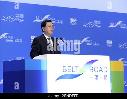 (160518) -- HONGKONG, 18. Mai 2016 -- Zhang Dejiang, Vorsitzender des Ständigen Ausschusses des Nationalen Volkskongresses Chinas, hält eine Grundsatzrede bei der Eröffnungszeremonie des Belt and Road Summit, der von der Regierung der Sonderverwaltungsregion Hongkong (SAR) im südchinesischen Hongkong am 18. Mai 2016 unterstützt wird. ) (wyl) CHINA-HONG KONG-ZHANG DEJIANG-GIPFEL (CN) PangxXinglei PUBLICATIONxNOTxINxCHN Hong KONG 18. Mai 2016 Zhang Dejiang, Vorsitzender des Thing Committee des China S National Prominrities S Kongresses, hält eine Keynote BEI der Eröffnungszeremonie des Belt and Road Summi Stockfoto